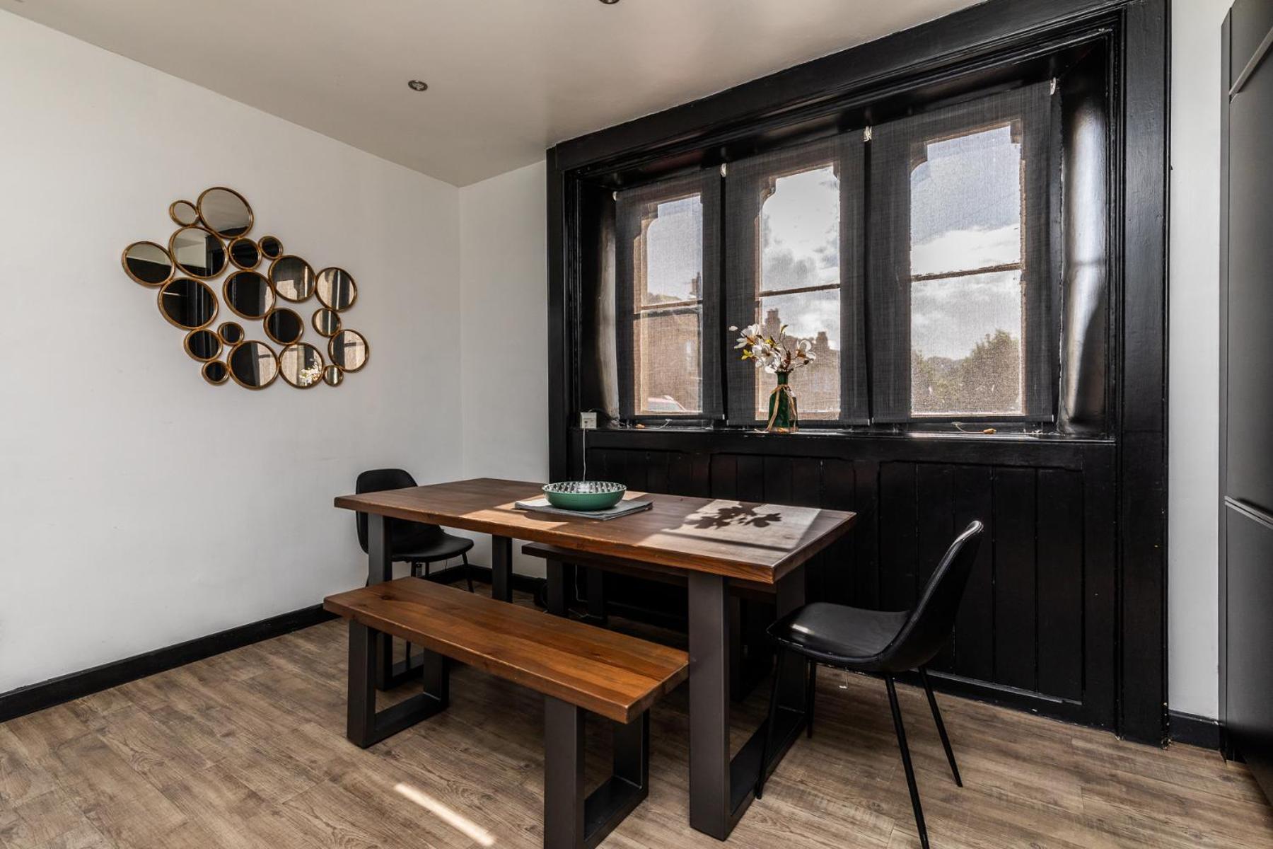 Apartment Locksbrook - Hot Tub - Spacious Outdoor Space *